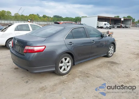 2007 Toyota Camry Se z USA, uszkodzony, nr VIN 4T1BE46K77U165679